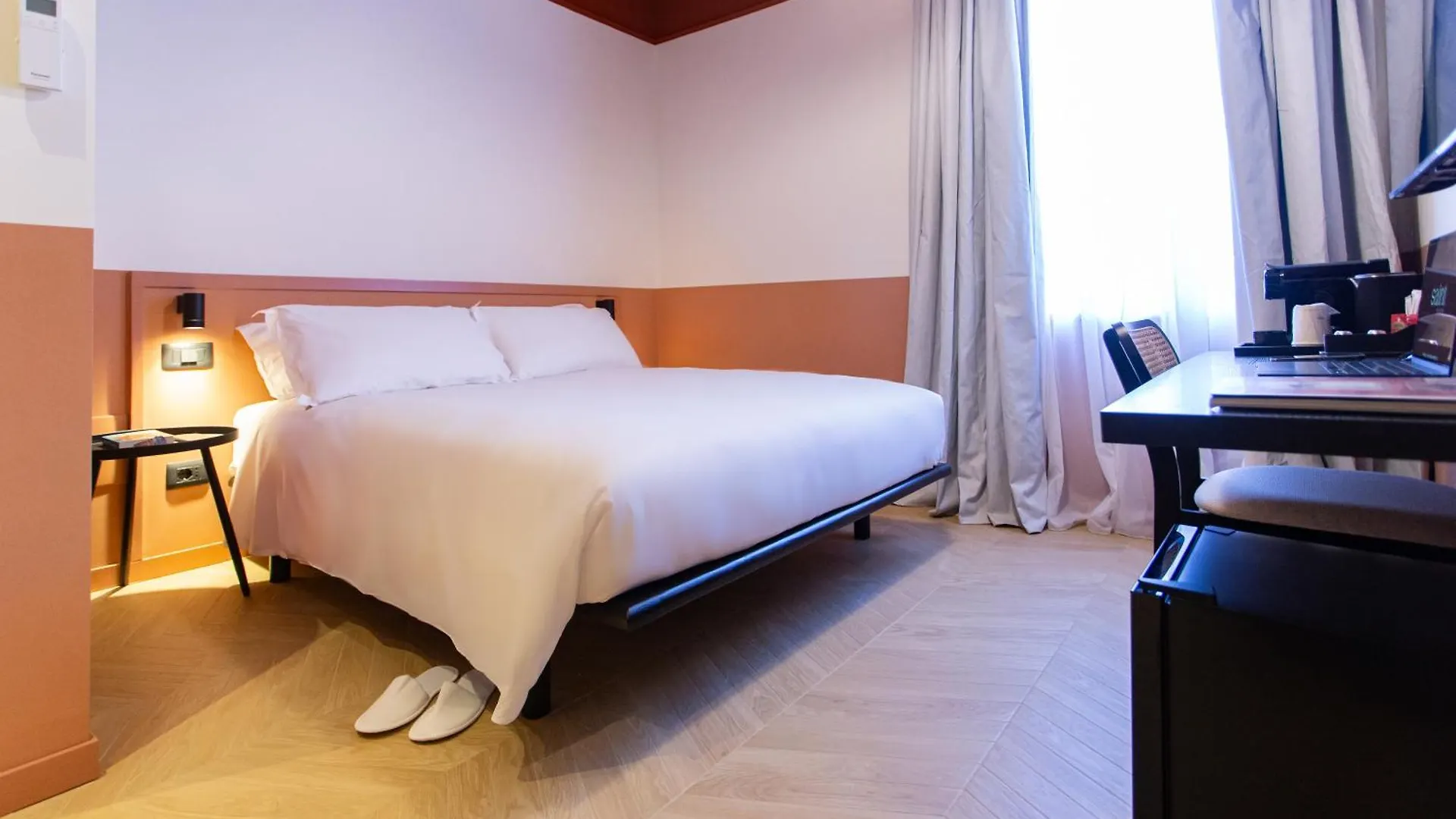 Saint Suites Rome Italy